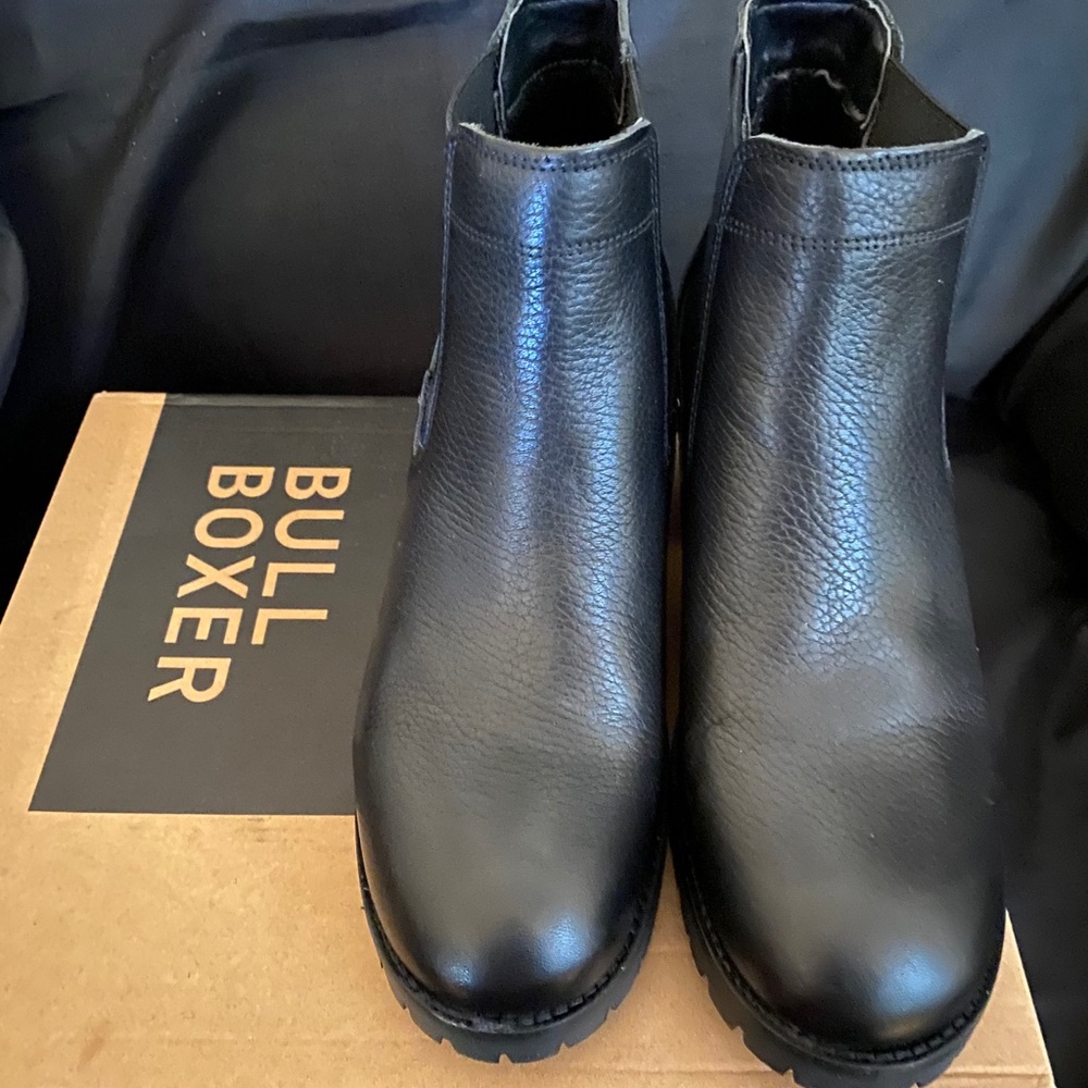 Bull boxer ankle boots